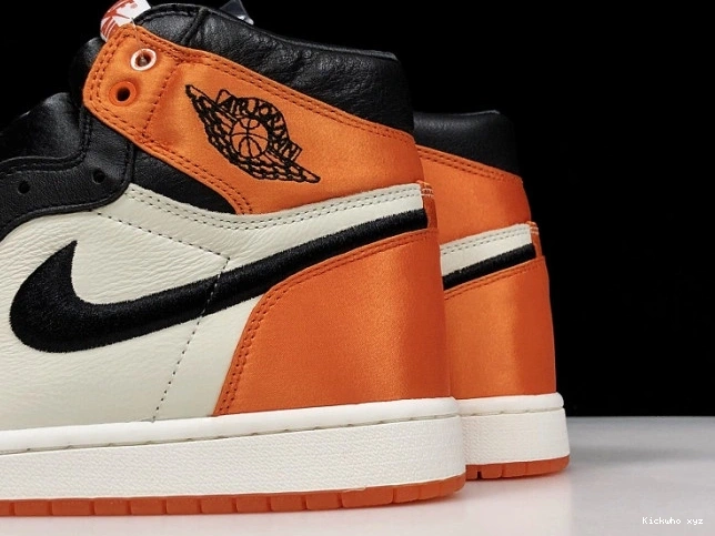 Womens Jordan Backboard Shattered 1 Air Retro AV3725-010 Satin 0808